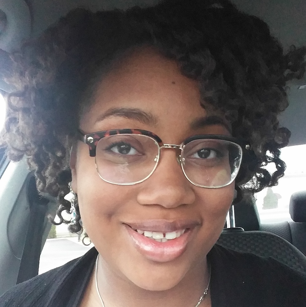 Meet your Posher, Brittney